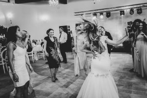 Mireasa dansează la nuntă la Sun Garden în Cluj-Napoca