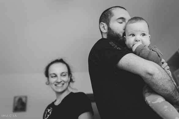 Familie cu copil în Cluj-Napoca la ședința foto