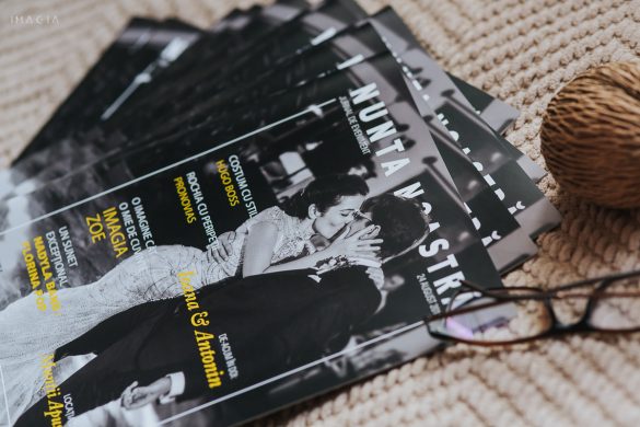 Revistă creată din fotografii de la propria nuntă